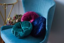 Les avantages d&rsquo;un fauteuil oeuf en velours pour un confort ultime